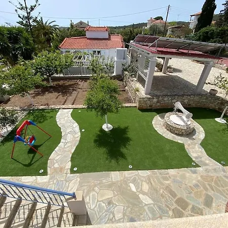 Gaia Luxury Villa